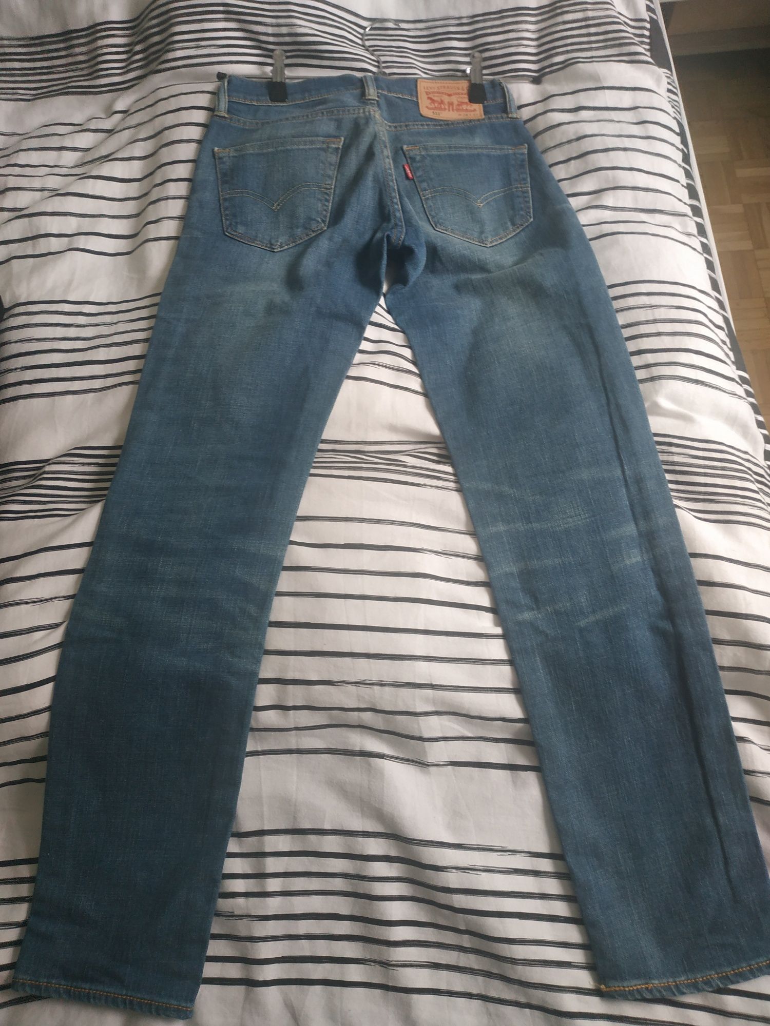 Spodnie Levi's 28