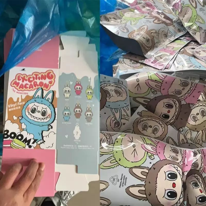 Монстри Лабубу - м'яка іграшка-сюрприз з брелоком Labubu Monsters Pop