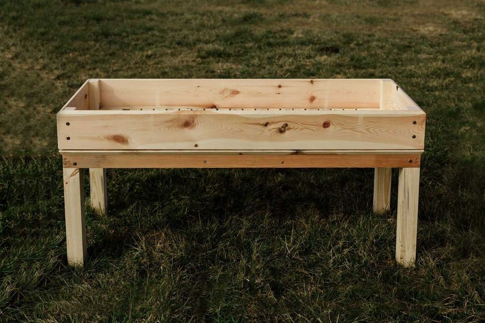 Zielnik drewniany na nogach, warzywnik, skrzynia ogrodowa, kwietnik