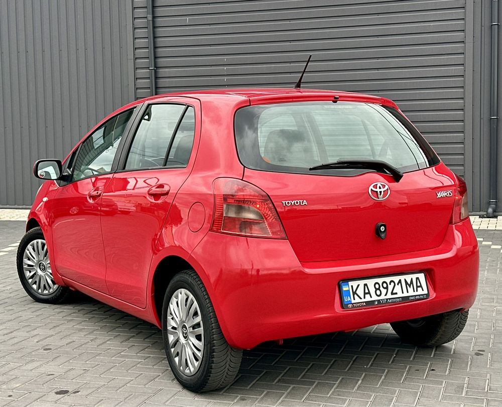 Toyota Yaris Пробіг 154 Тис.Стан Нового Авто! АВТОМАТ 1.3 1 Власник!!