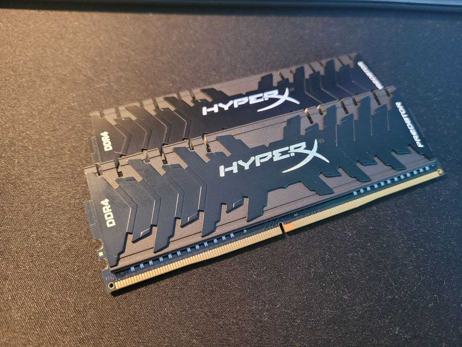 Pamięć RAM HyperX 16GB (2x8GB) DDR4 3333MHz CL16