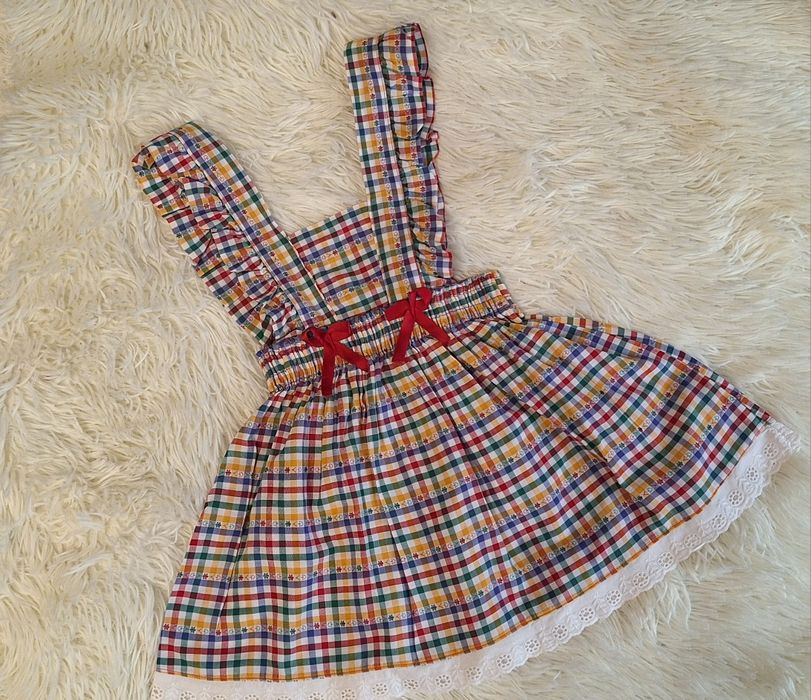 Spódniczka na szelkach rozm 92