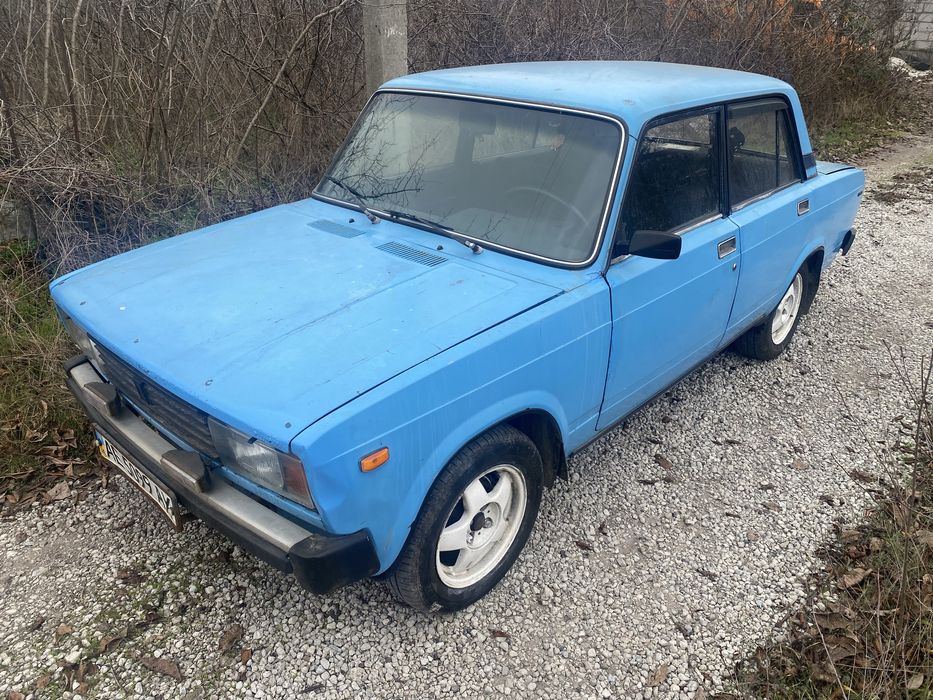 Ваз 2105 на полном ходу