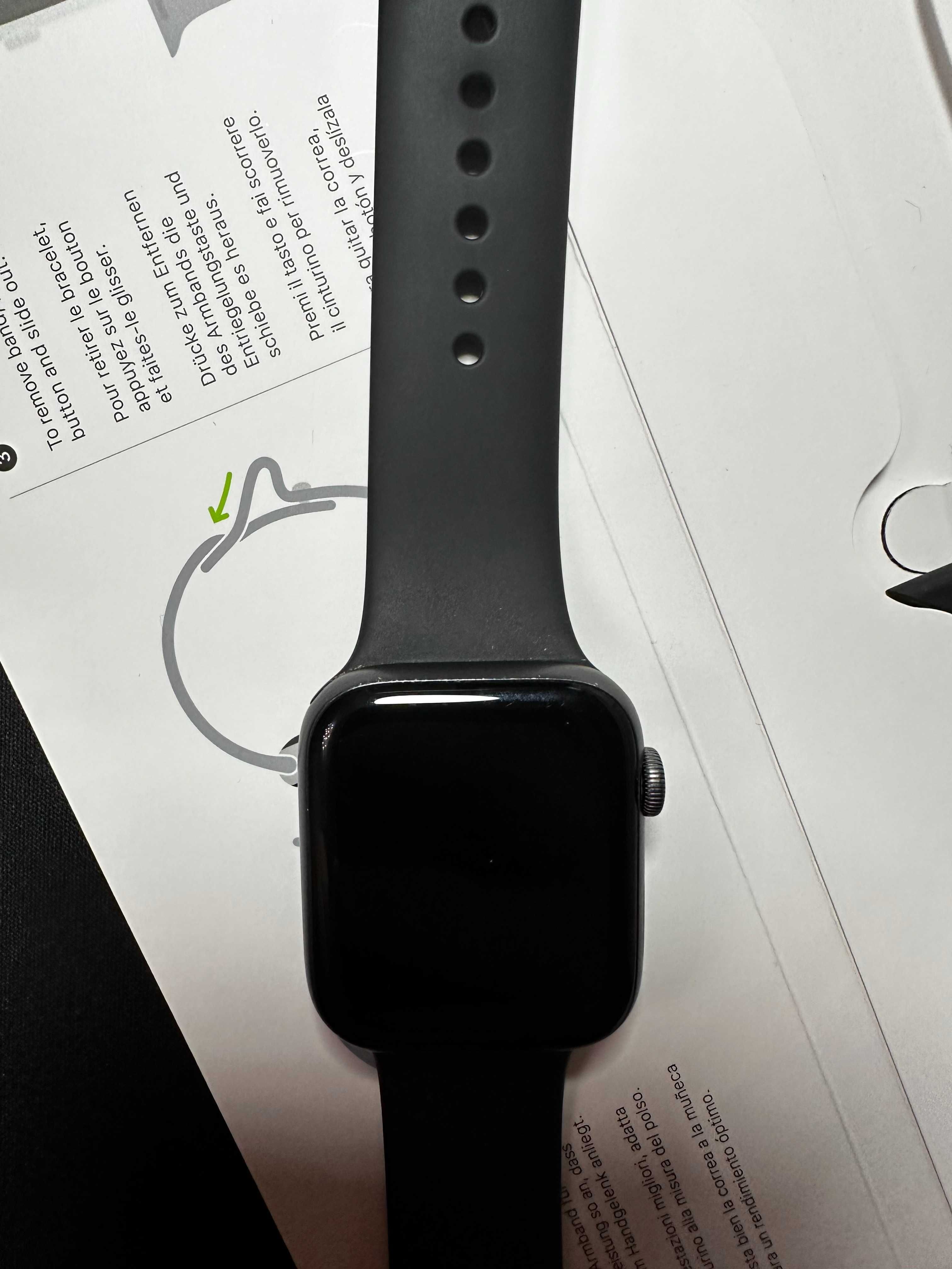 Смарт годиник Apple Watch 4 44mm