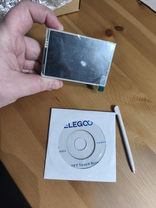 Wyświetlacz LCD dotykowy