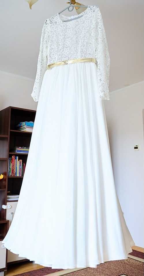 Suknia ślubna          .
