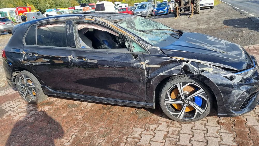 Volkswagen Golf R 4X4 320 KM