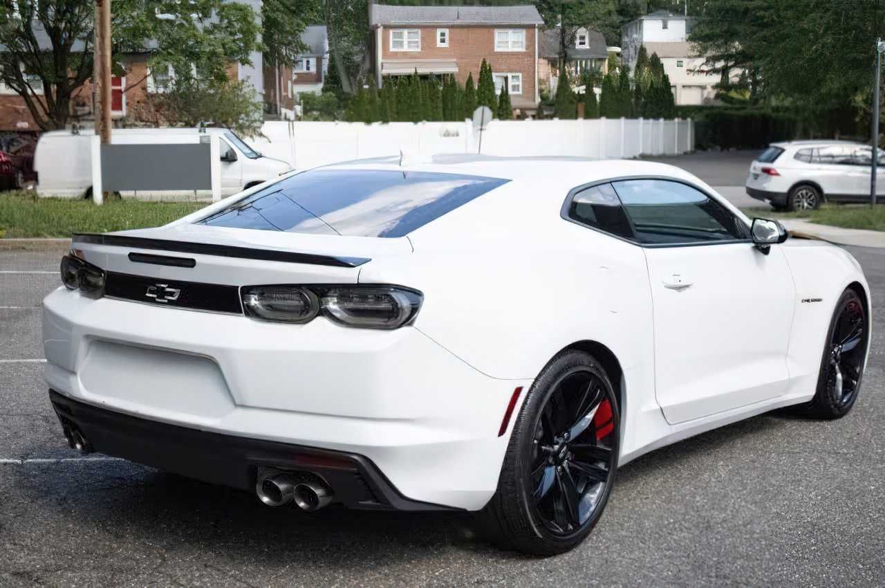 Chevrolet Camaro  2021