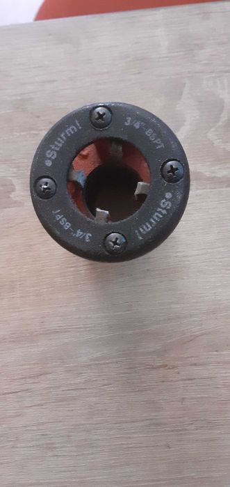 Клупа для нарізання різьби 1"