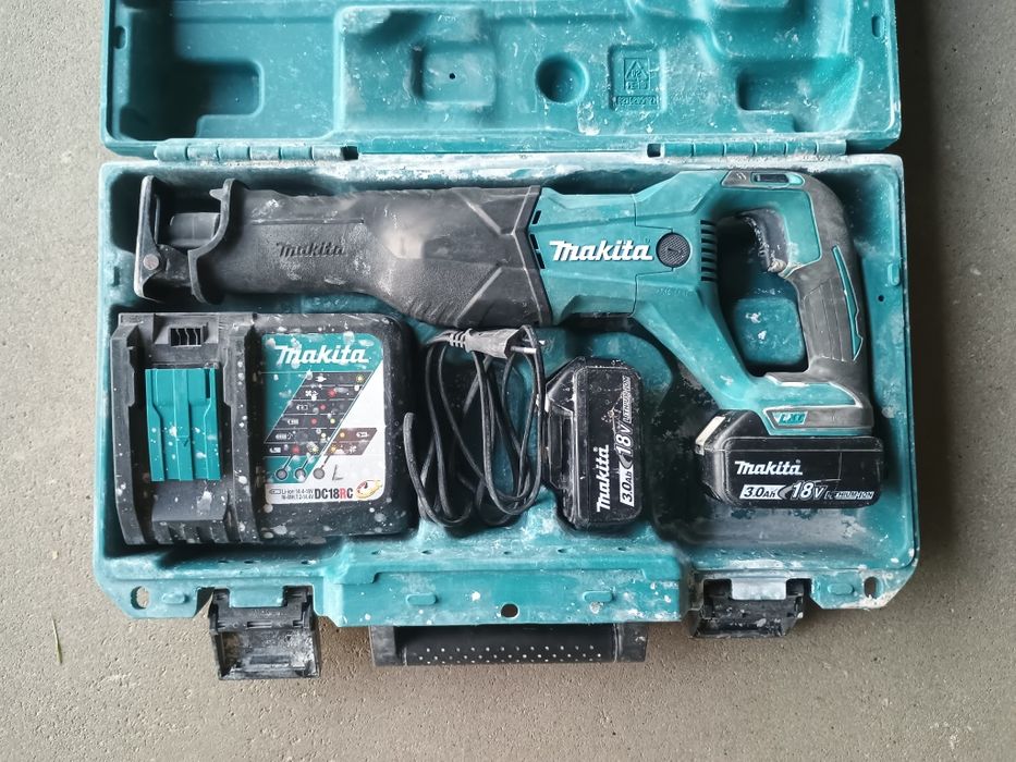 Piła szablasta Makita DJR 186 komplet 18 V
