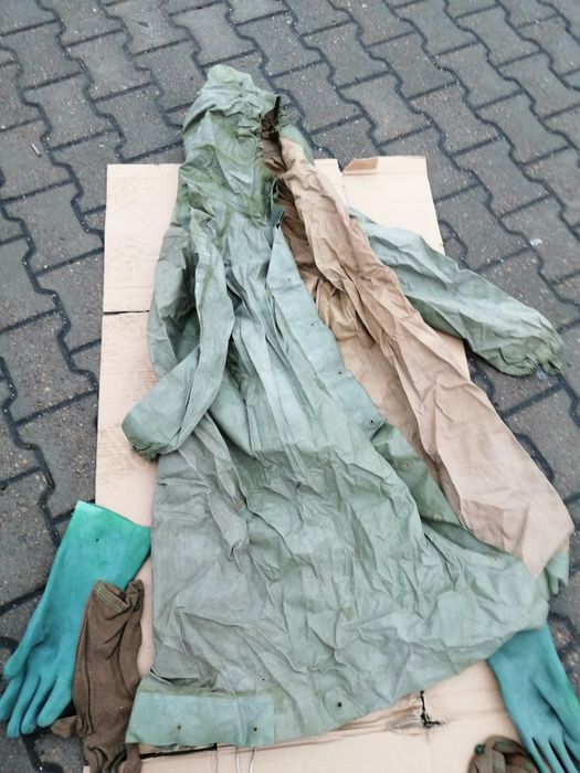 Płaszcz OP-1 przeciwchemiczny