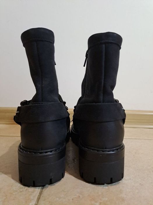 Жіночі чобітки,розмір: 38 стан: новий