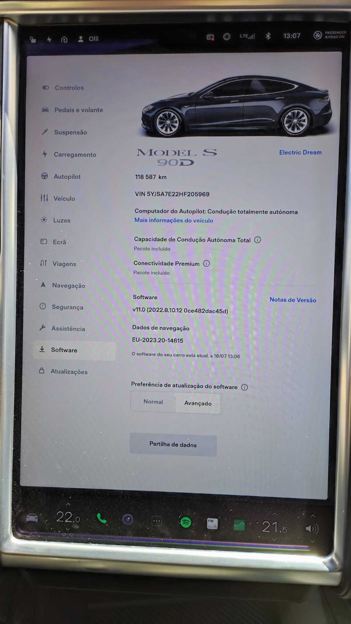 Tesla Model S 90D