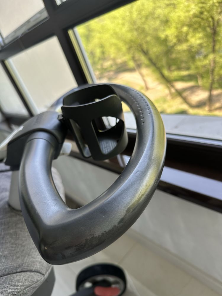 Stokke xplory v4 (3 в 1 Люлька, прогулянка та автокрісло)