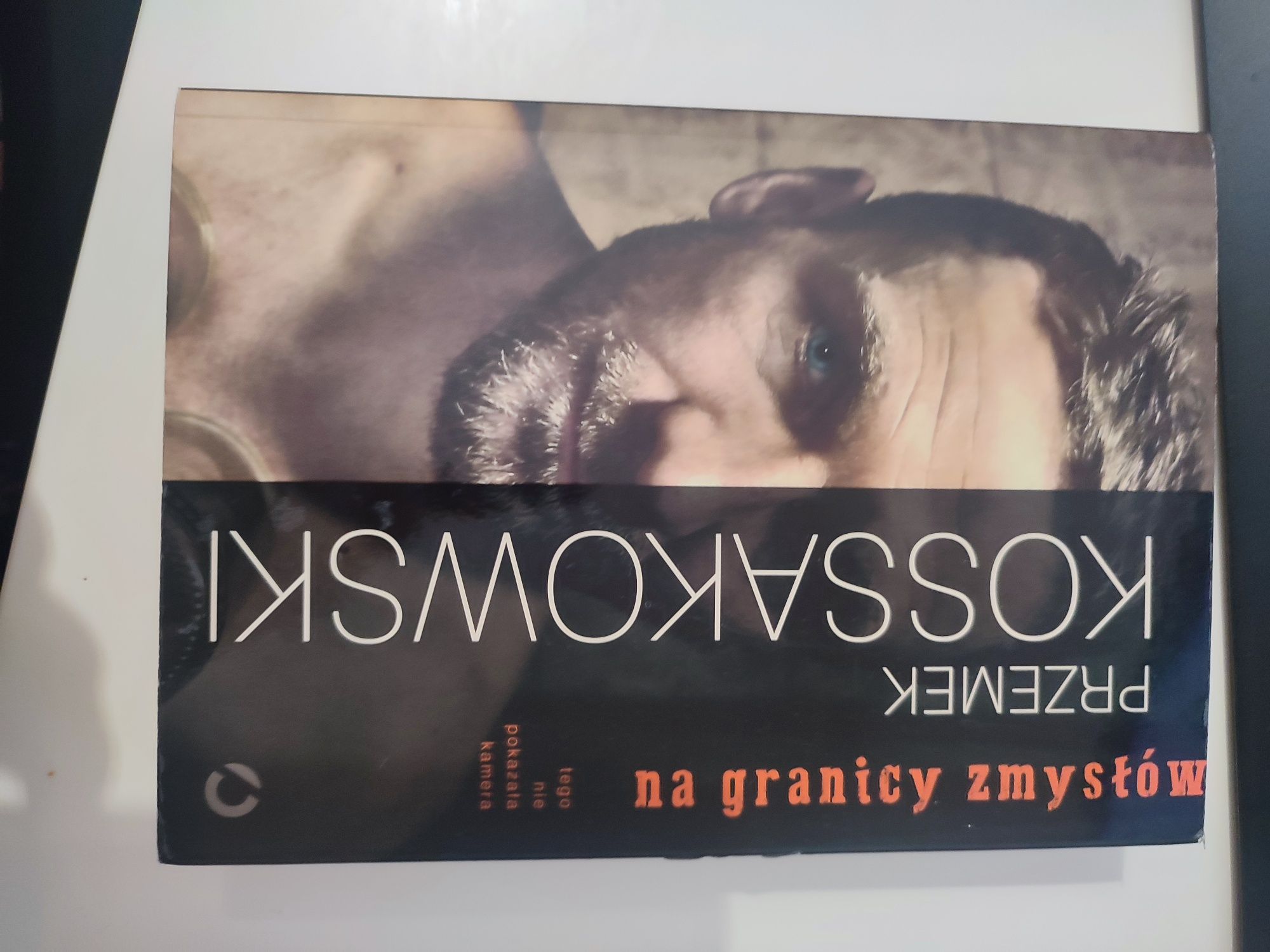 Kossakowski. Na granicy zmysłów.