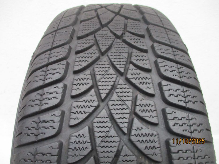 1x 235/55R18 Dunlop SP Winter Sport 3D 7,6mm  23r.