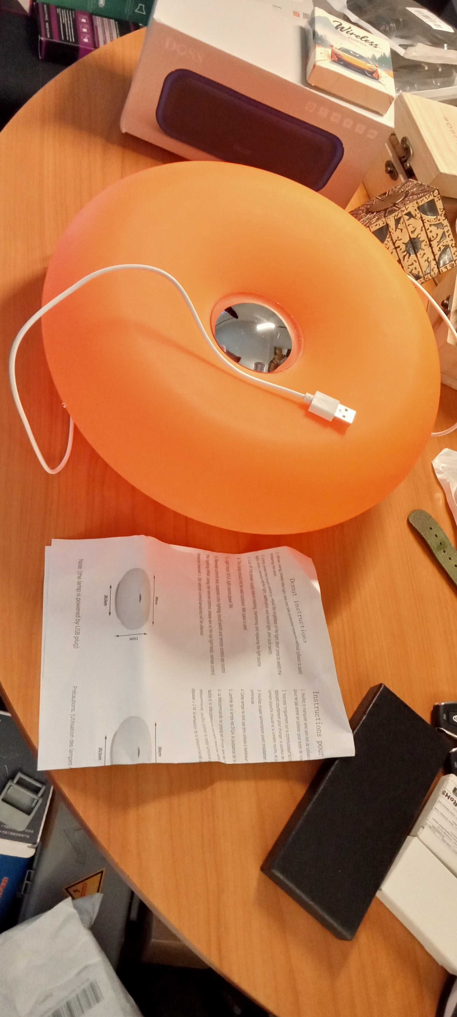 Lâmpada led portátil 61€. Oportunidades