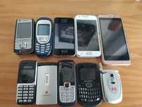 Lote de telemóveis antigos