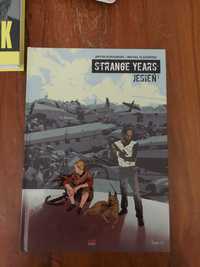 Strange Years - 1 - Jesień. Komiks