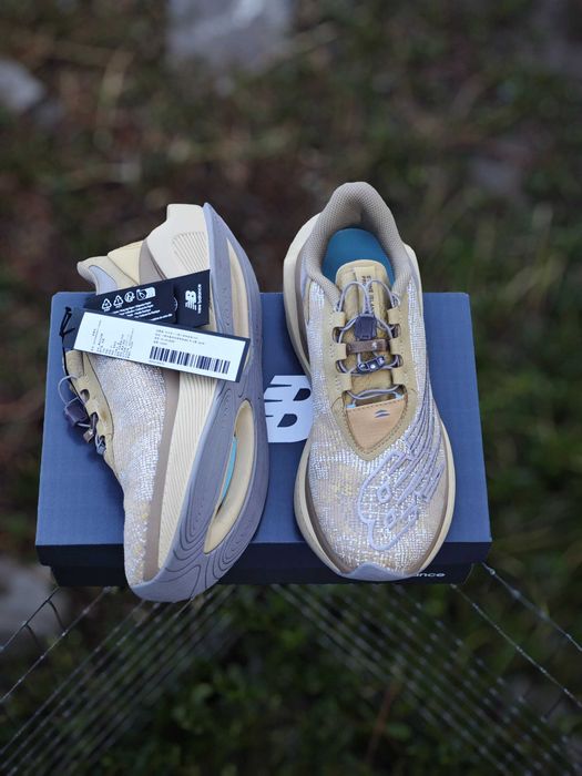 Кроссовки New Balance FuelCell x Stone Island Beige