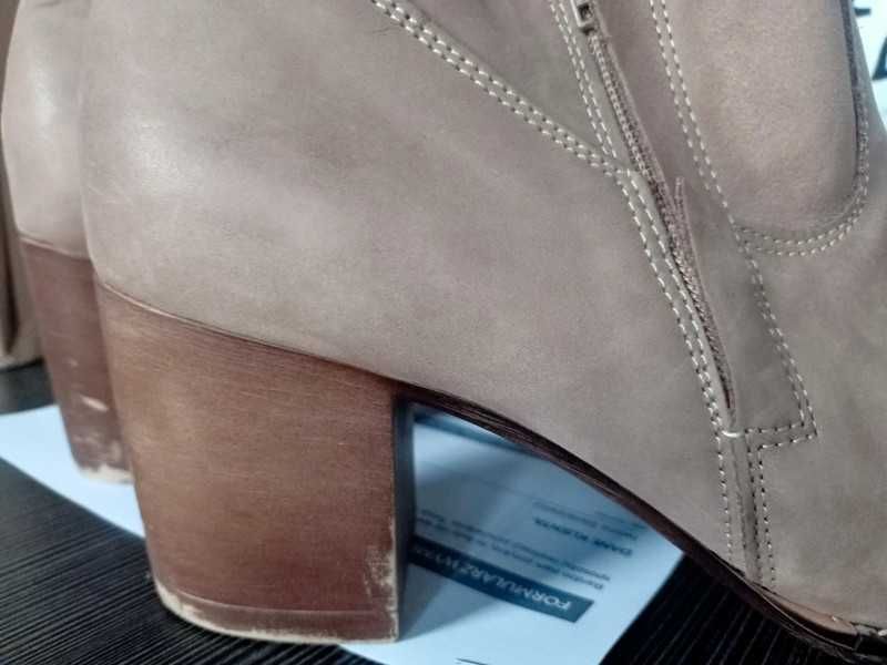 Beżowe botki zapada skórzane rozmiar 41