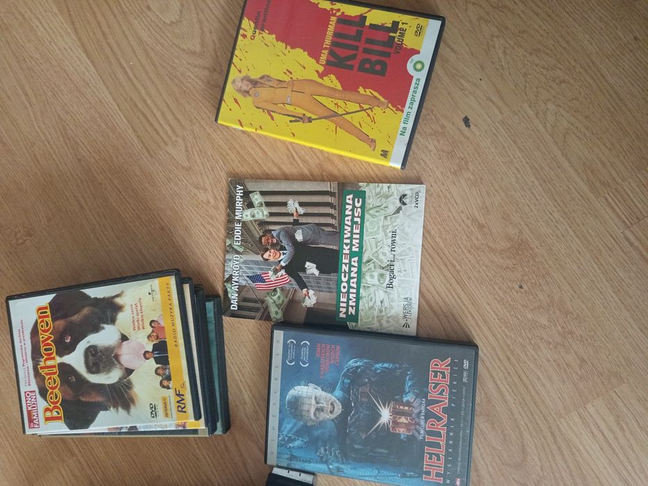 Odtwarzacz DVD.               .