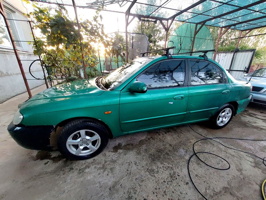Kia Sephia 2/1.6 бенз./2003 год