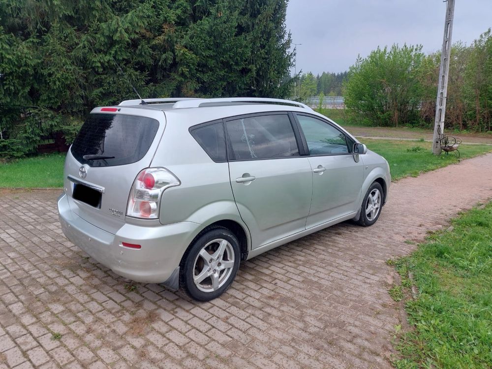 TOYOTA COROLLA VERSO 7osob 1.8Benz+Gaz Automat Alufelgi Klimatyzacja