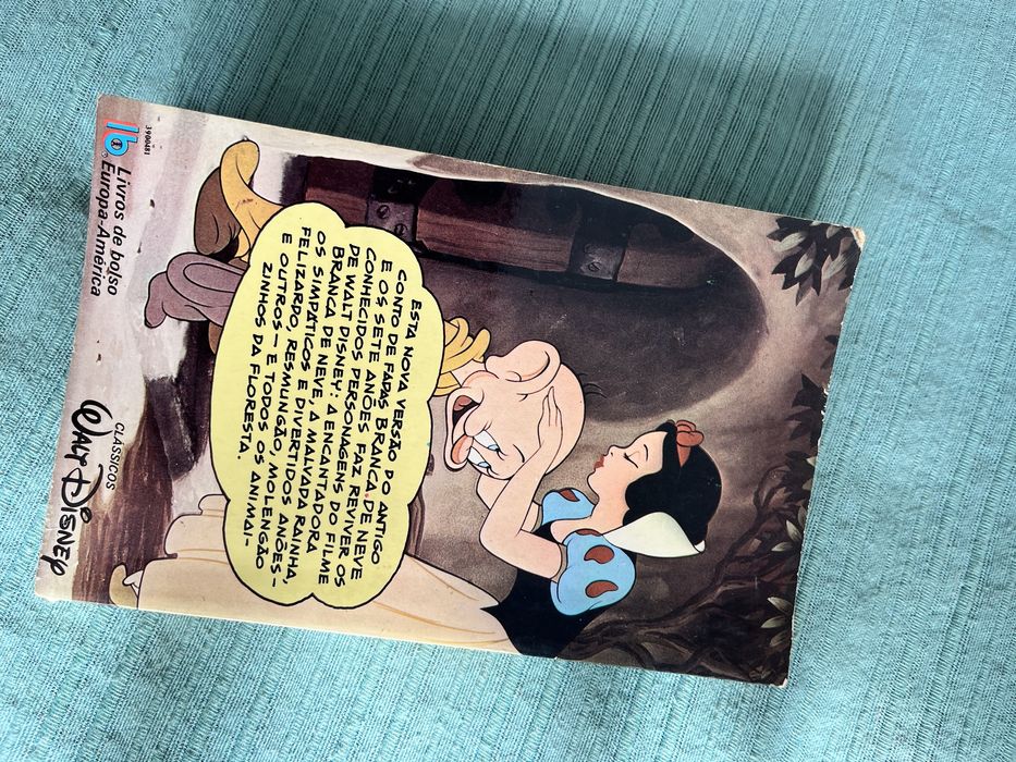 Livros antigos de coleção