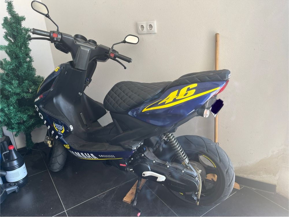 Yamaha aerox 100