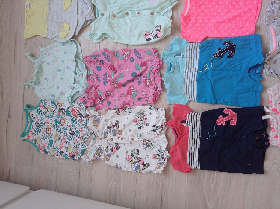 Ubranka niemowlęce na lato r. 62