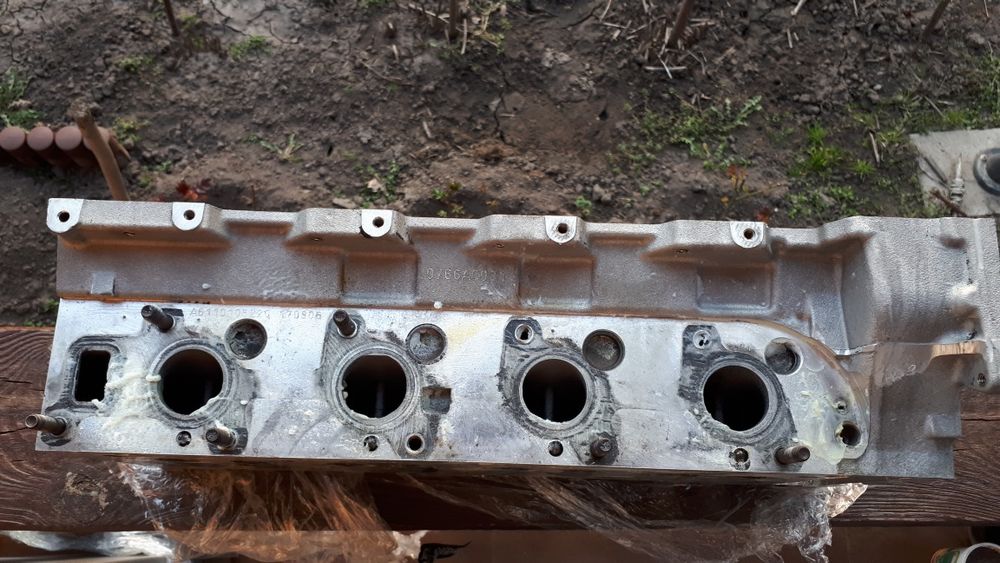 Головка блока Mercedes Sprinter 2.2