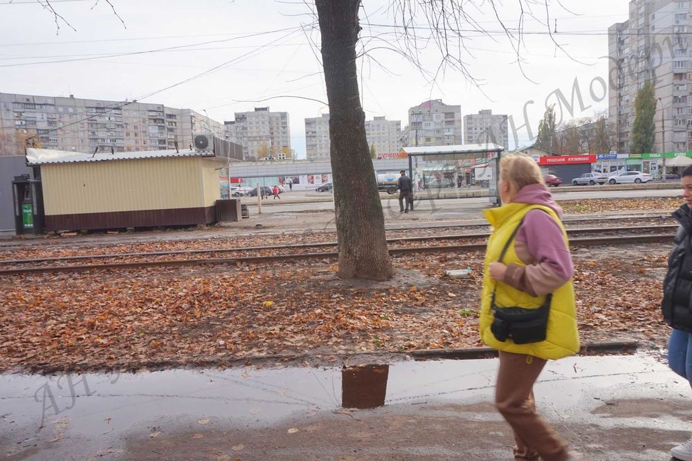 Шаурма або інше в невеличкому приміщенні на Салтівці оренда Харків