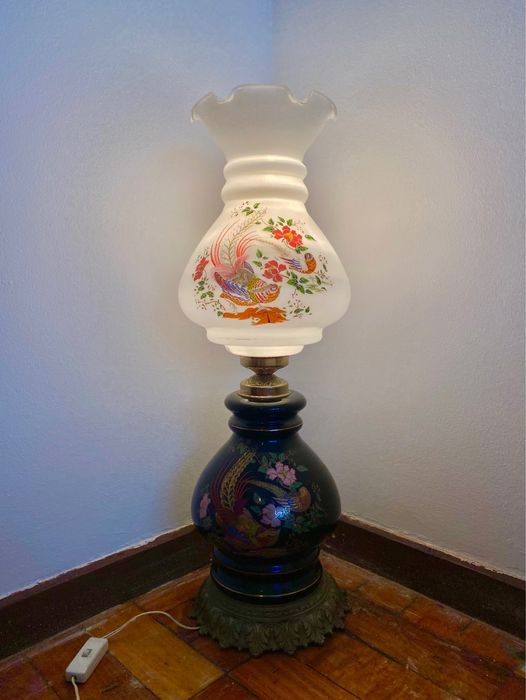 Candeeiro de mesa grande