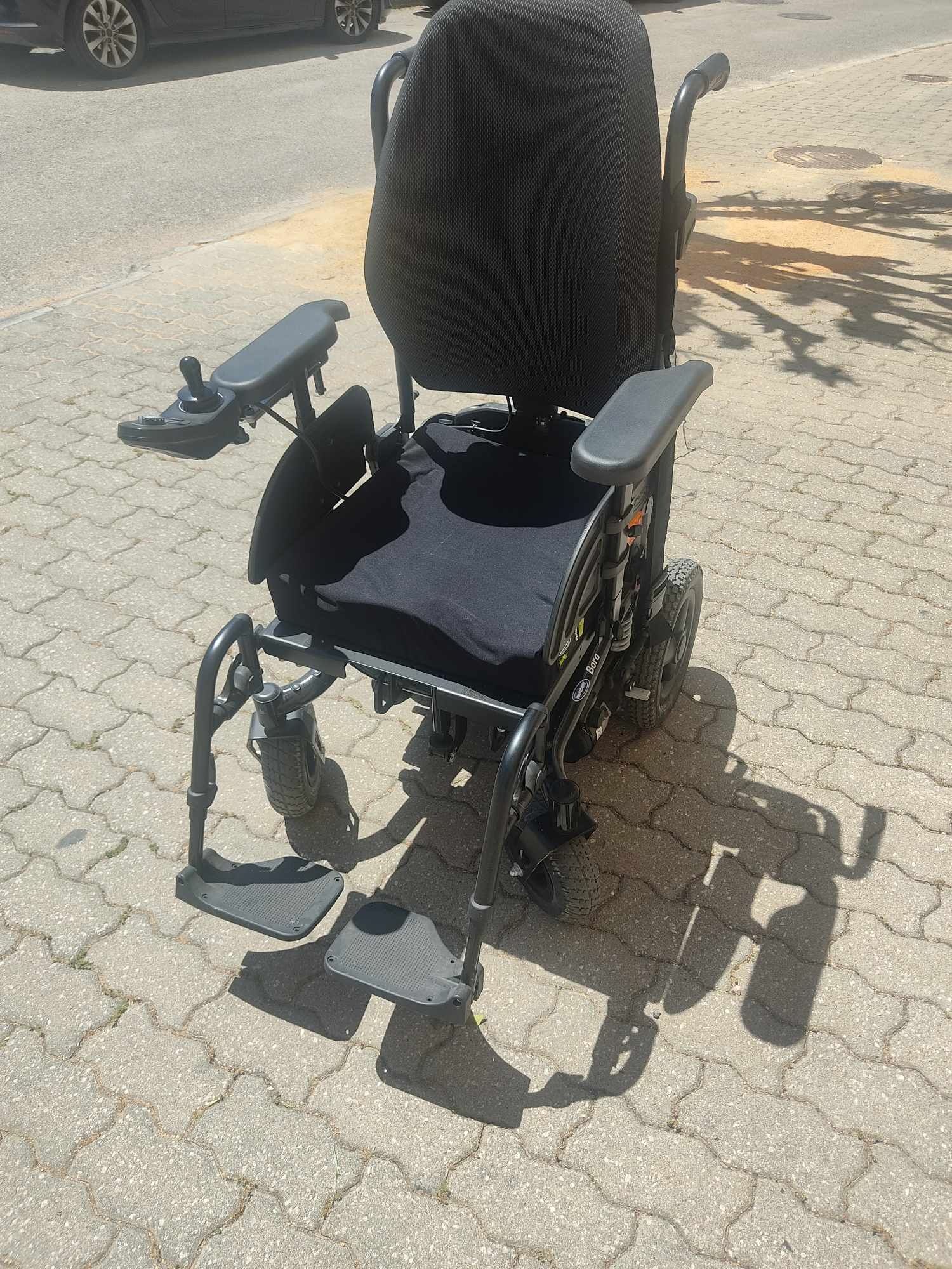 Cadeira de rodas Elétrica Bora