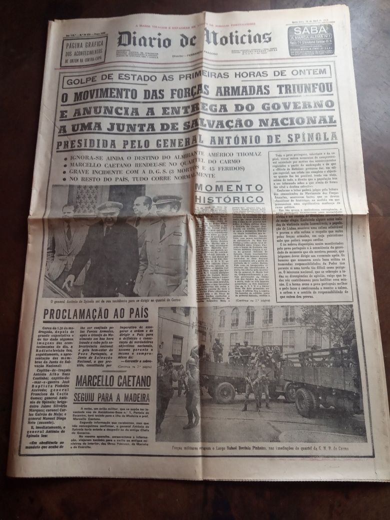 Jornais de dia 26 e 27 de Abril de 1974