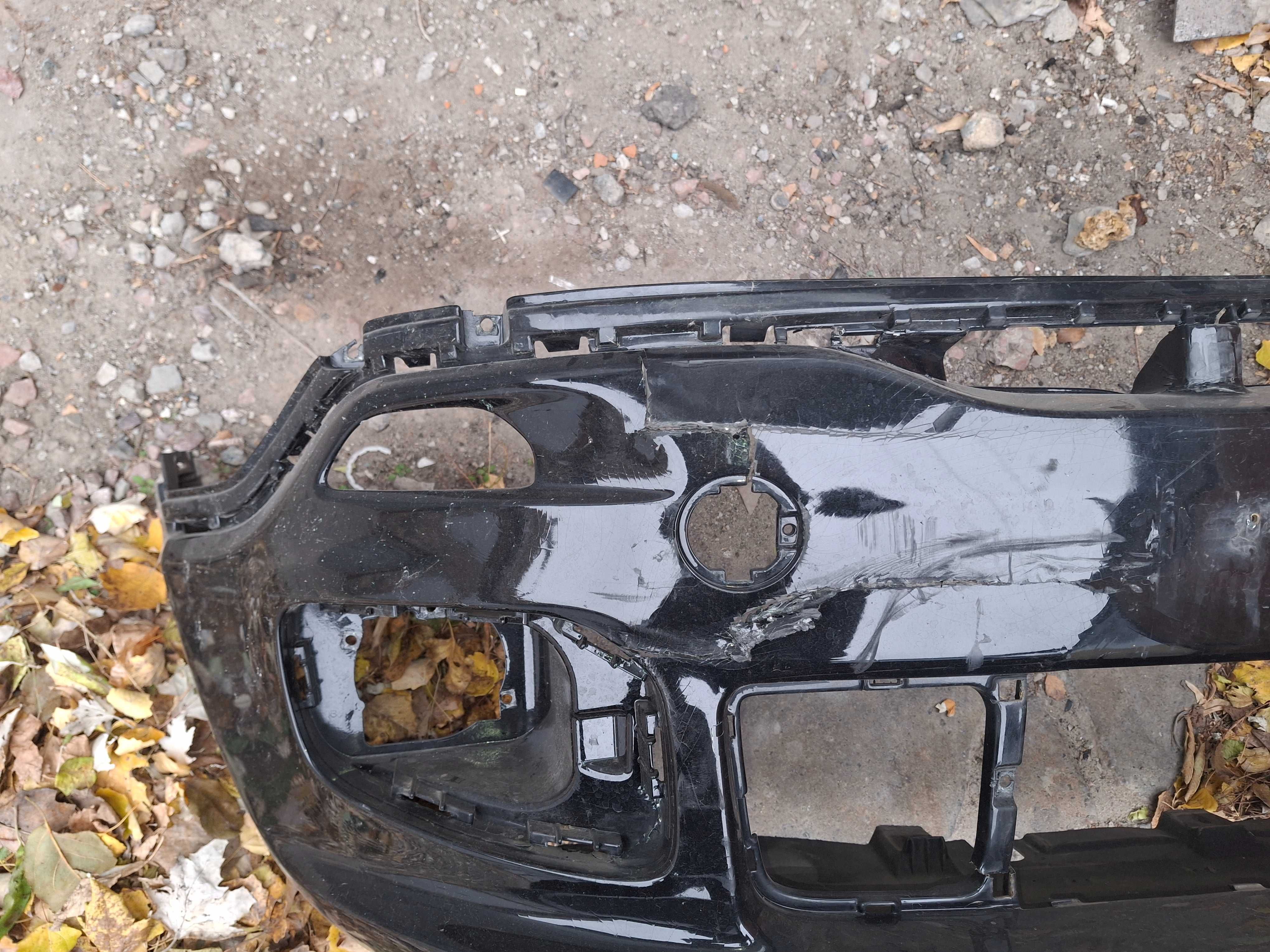 Передній бампер Jeep Renegade 2014-2018