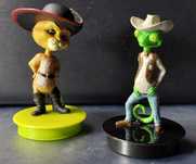 Bonecos em PVC. Gato das Botas e Rango
