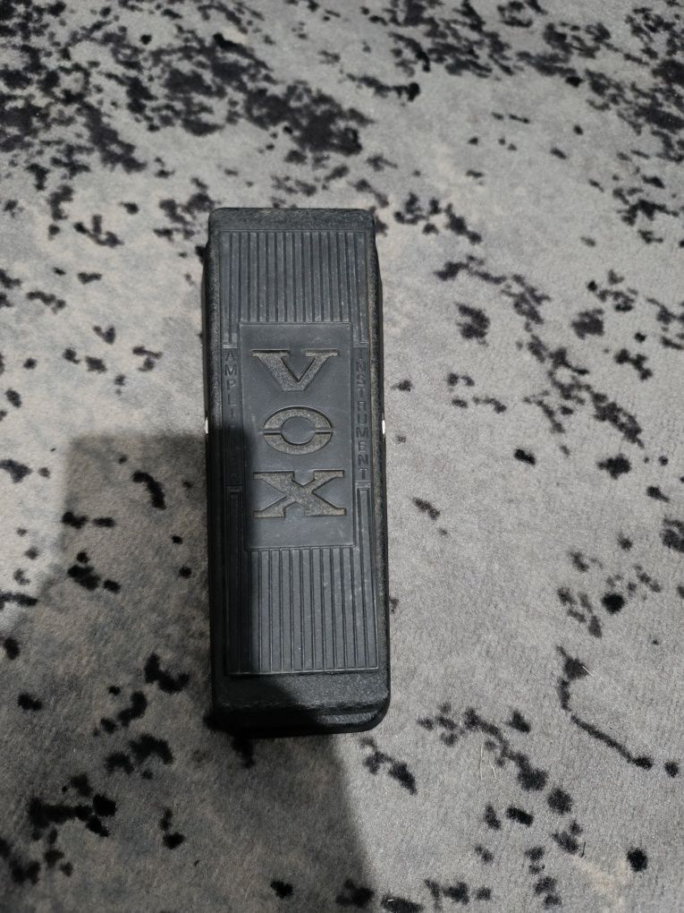 Wah wah Vox V845