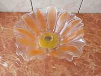 Patera owocarka plastikowa w kształcie kwiatu