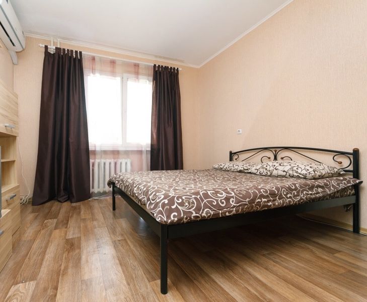 Урлівська 38, позняки, поруч River mall