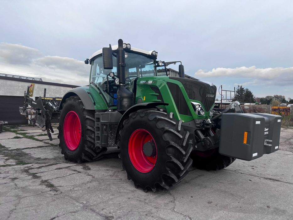 FENDT 828 Vario Profi Plus -  serwisowany / Zamiana