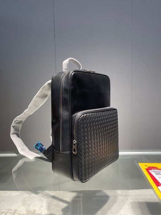 BOTTEGA VENETA мужской рюкзак портфель ранец