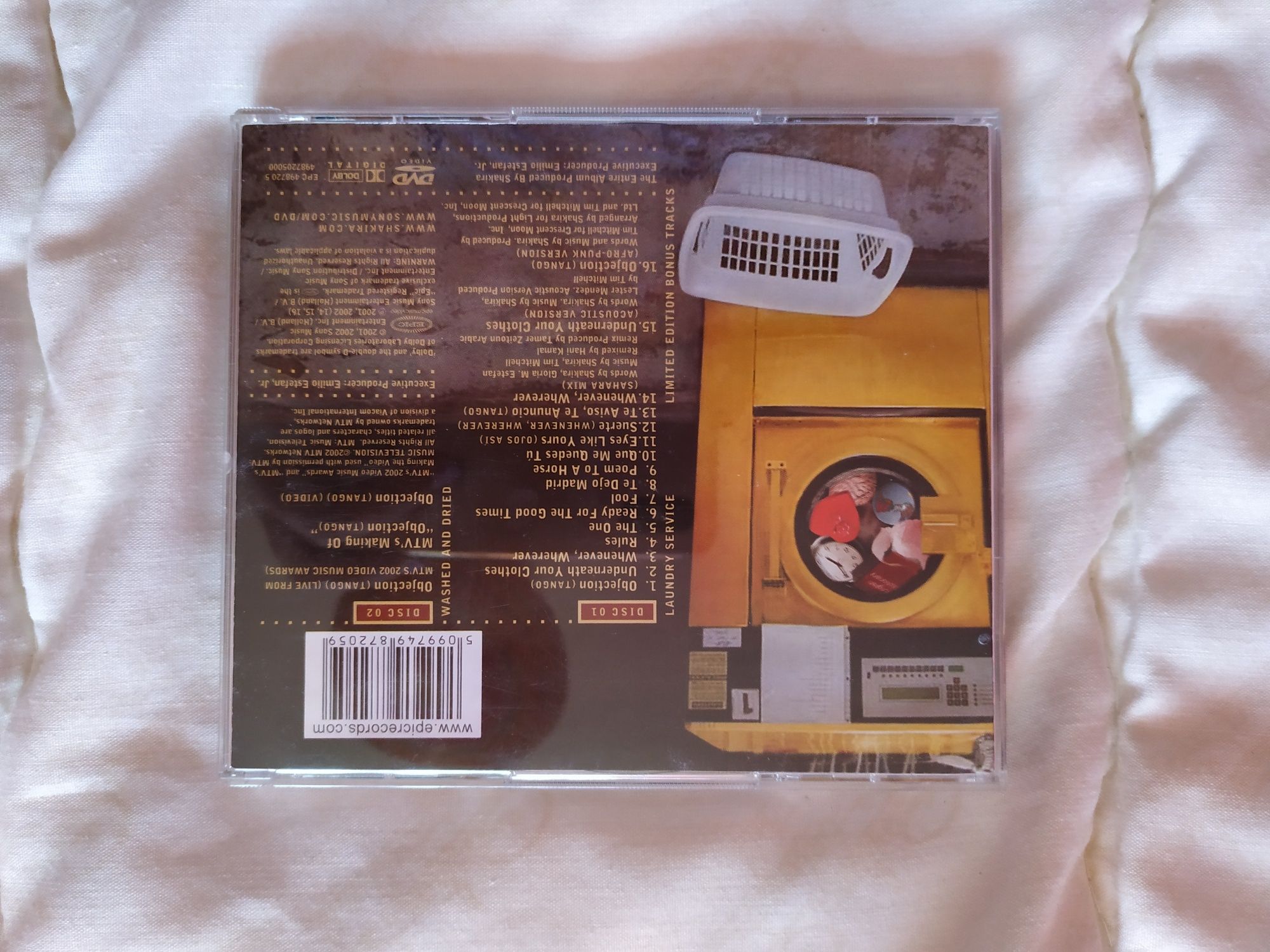 CD Shakira - 'Laundry Service'