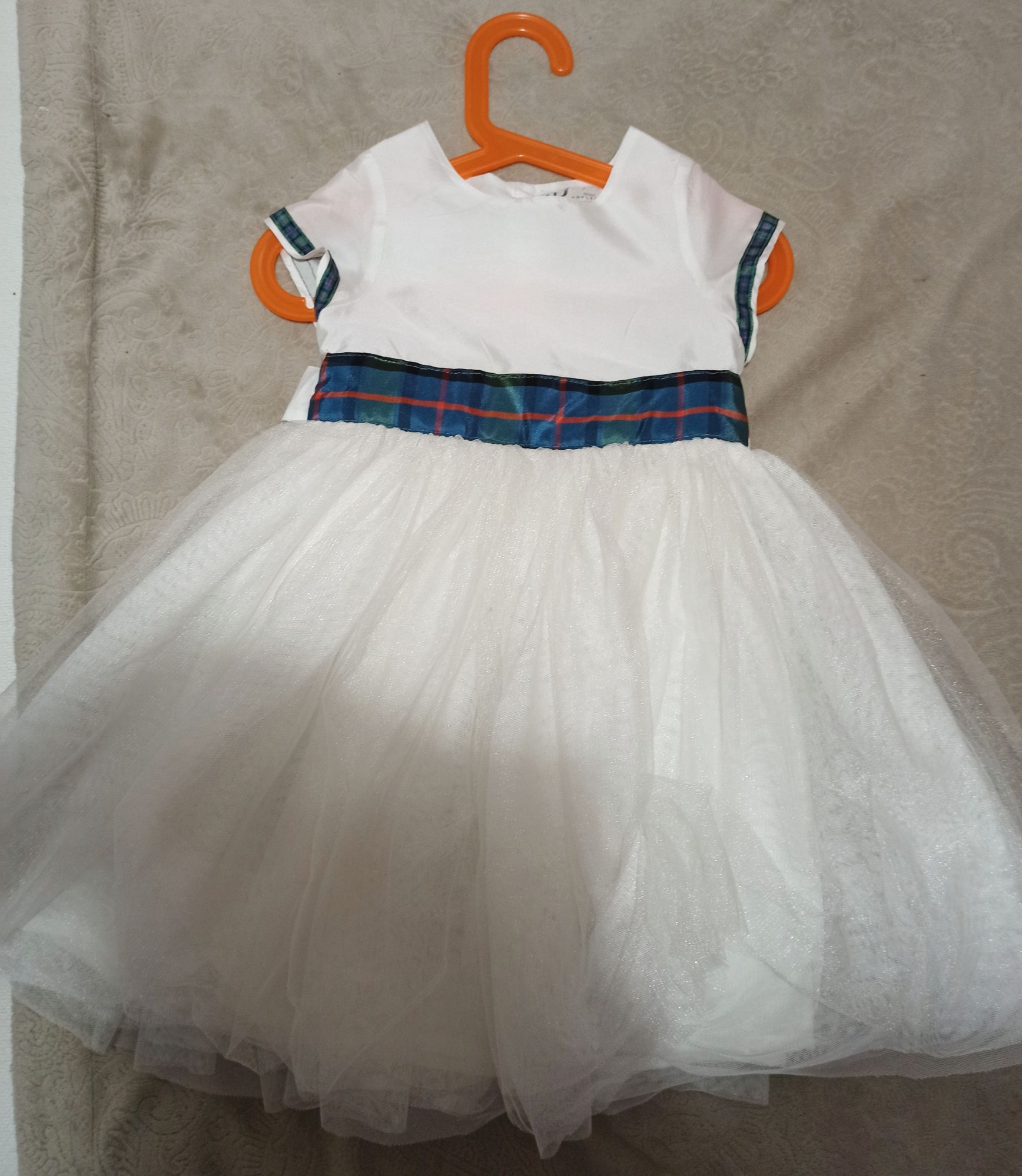 Sukienka elegancka