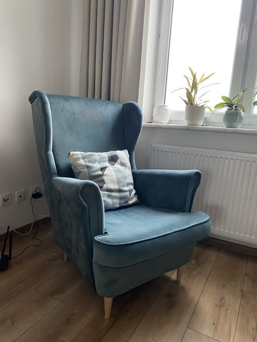 Fotel uszak zielony welurowy