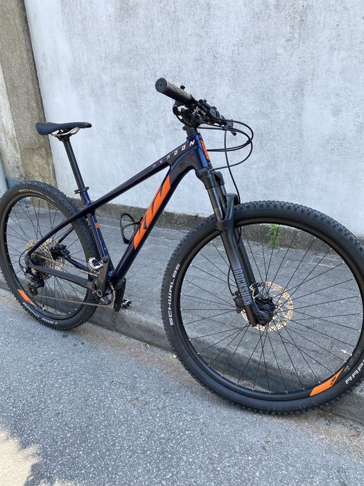 Bicicleta KTM Myroon Pro 29” – Carbono, praticamente nova!