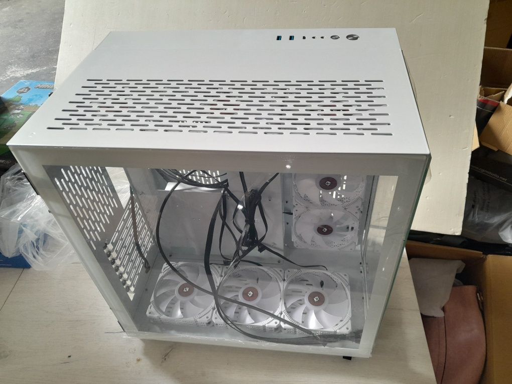KEDIERS c590 Obudowa PC – ATX-Tower-komputer do gier z hart. szkła