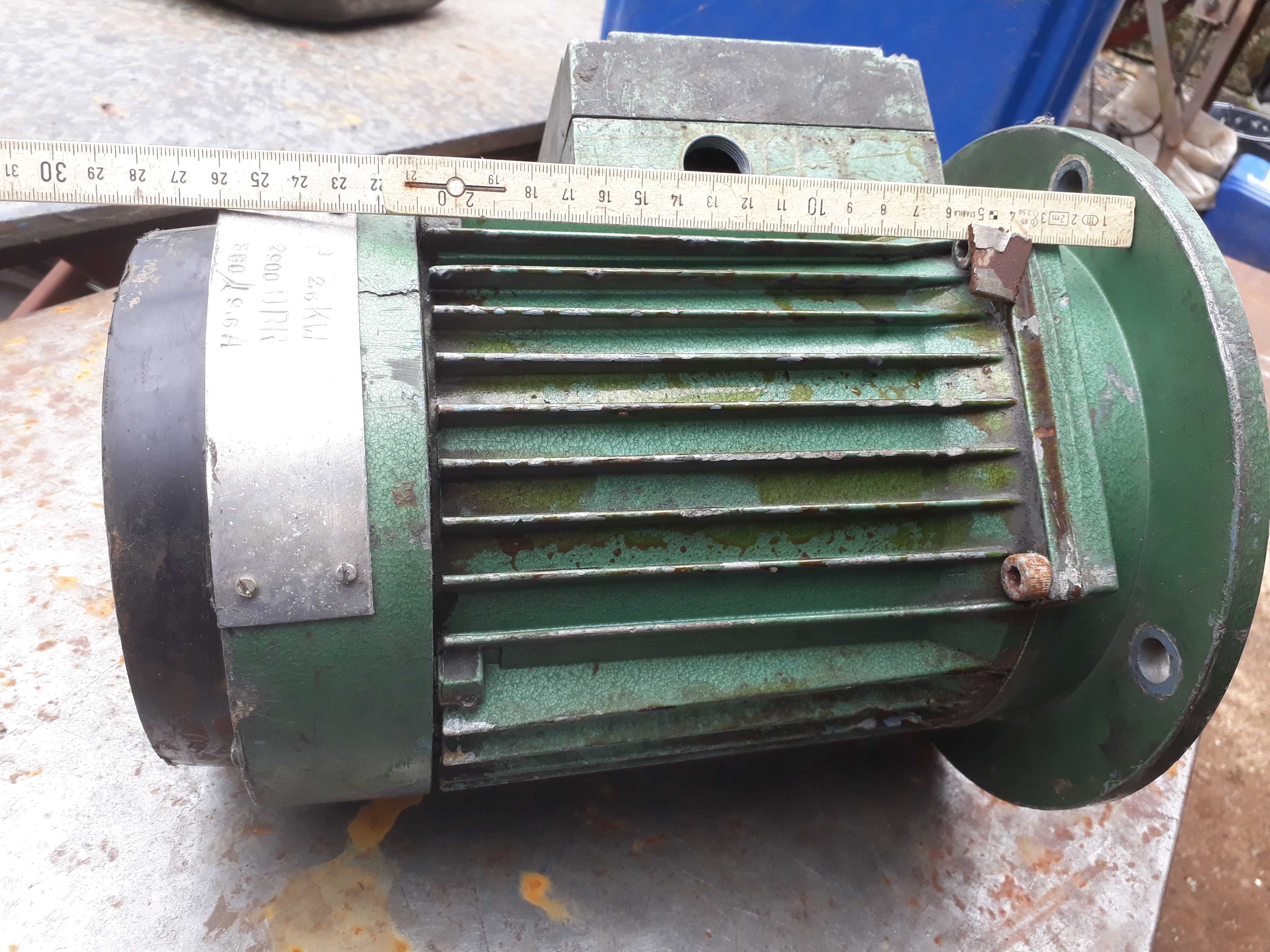 Silnik elektryczny 2,6 kw 2900 obr.