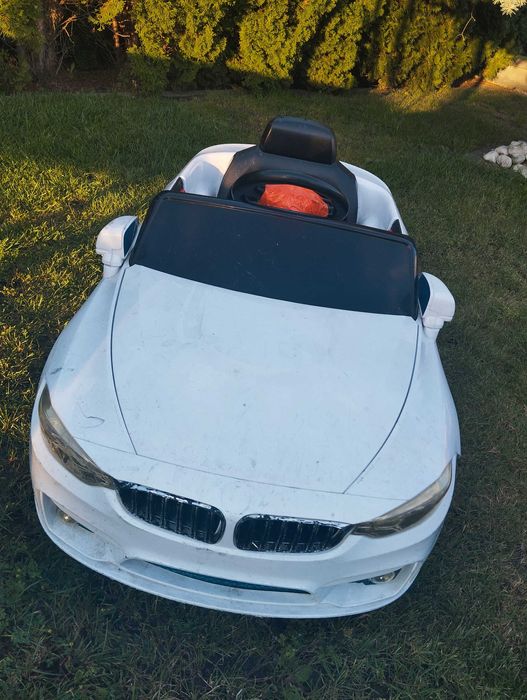 Sprzedam samochód elektryczny